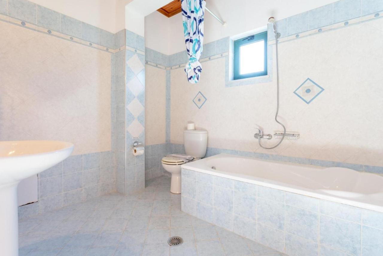 Spiros Beach Villa Frangokastello Exterior foto